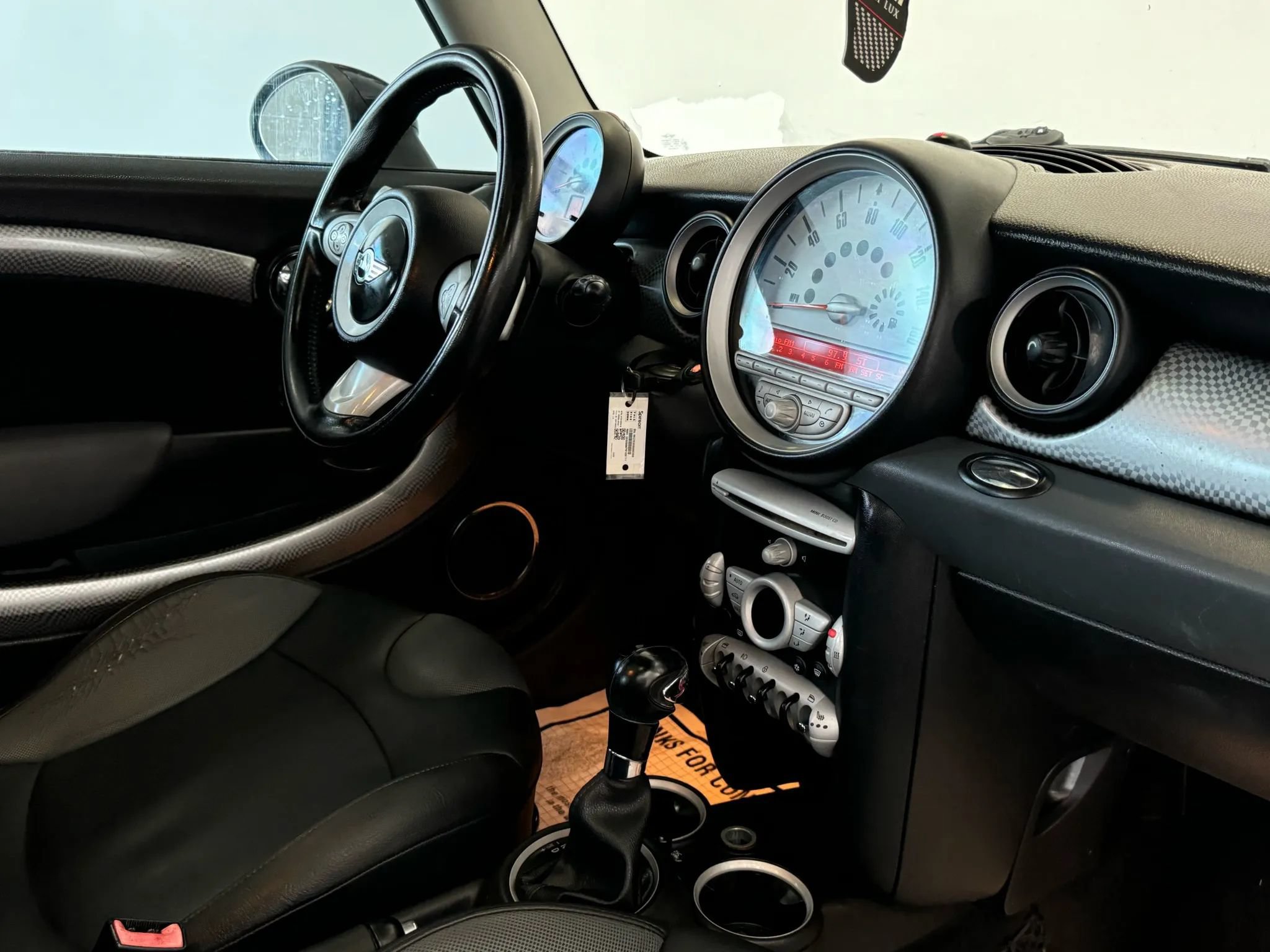 Used 2010 MINI Cooper S FWD image 19