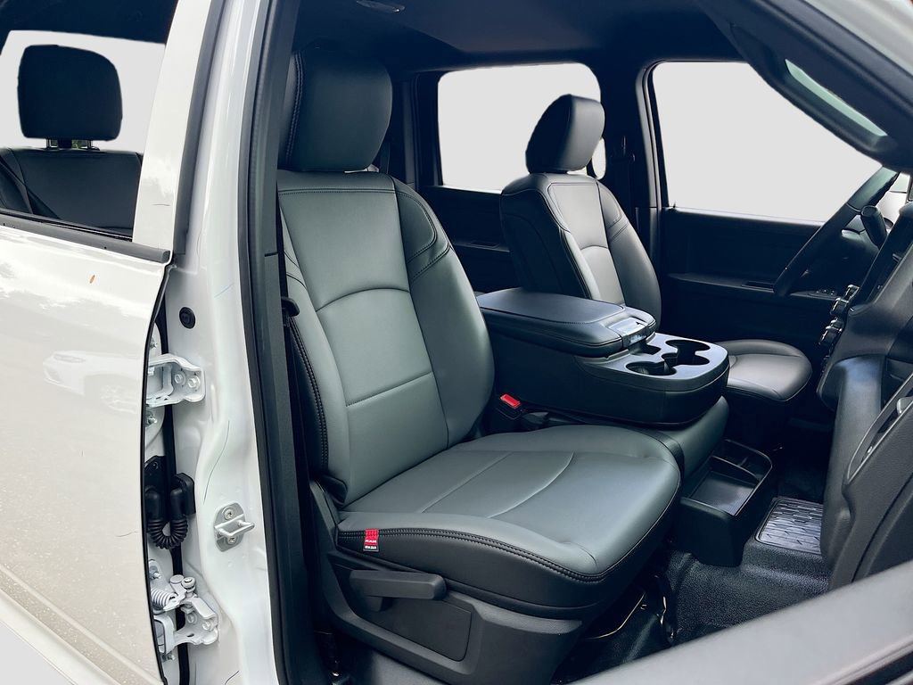 New 2026 RAM 5500 Tradesman w/ Chrome Appearance Group image 22