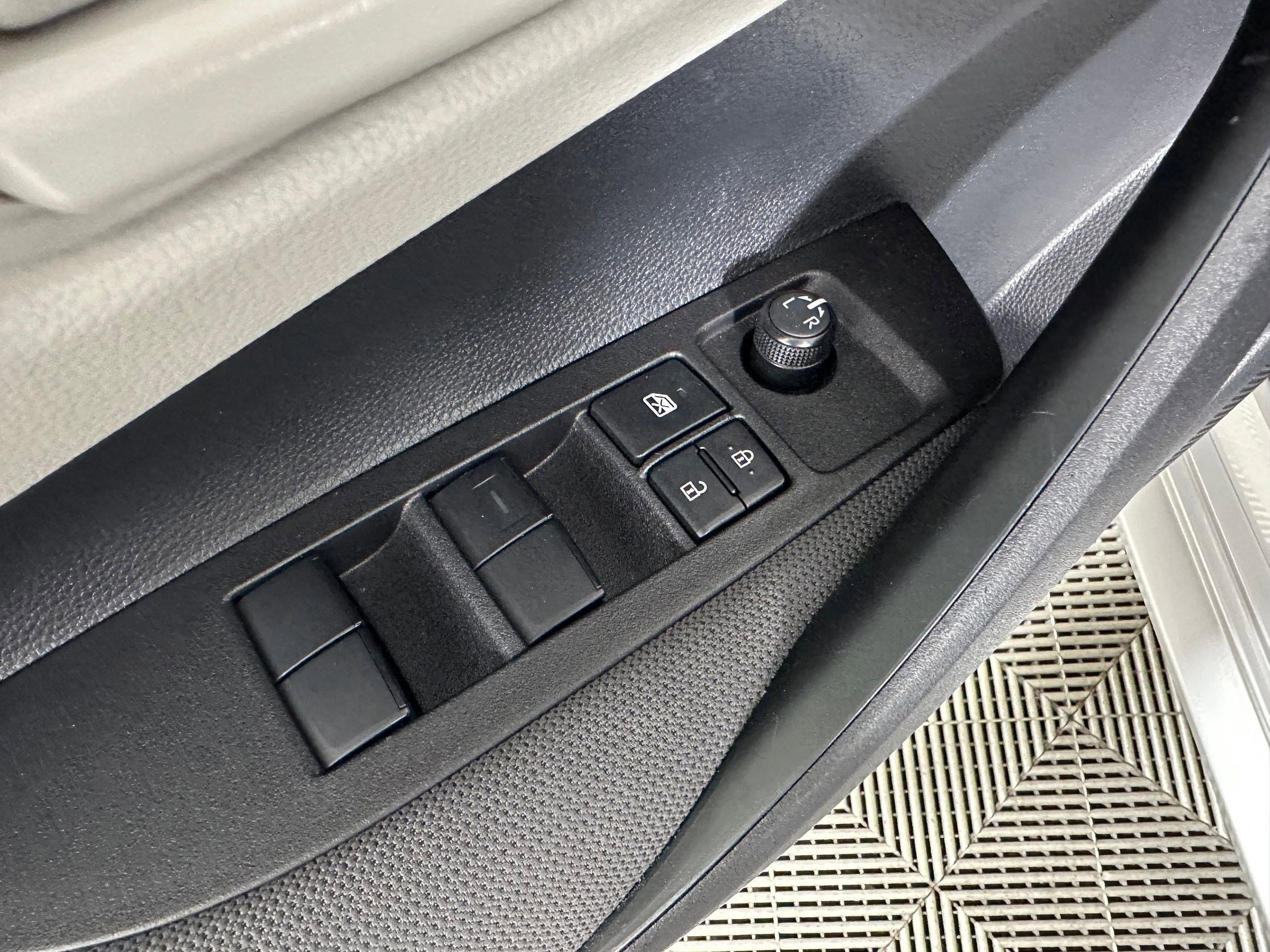 Used 2025 Toyota Corolla LE image 11