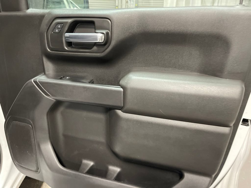 Used 2024 Chevrolet Silverado 1500 Custom AWD/4WD image 10