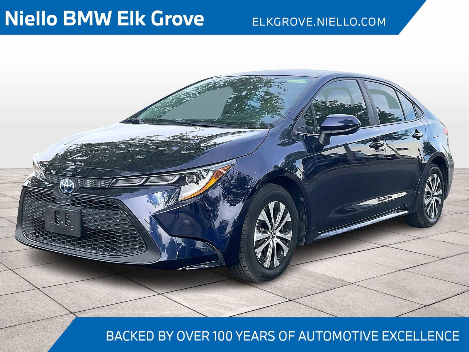 Used 2022 Toyota Corolla LE image 1