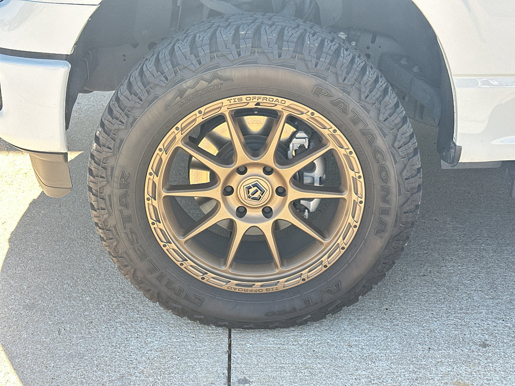 Used 2024 Ford F150 XLT w/ Equipment Group 302A MID image 3