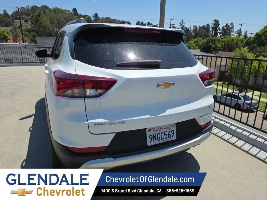 Certified 2025 Chevrolet TrailBlazer LT FWD image 4