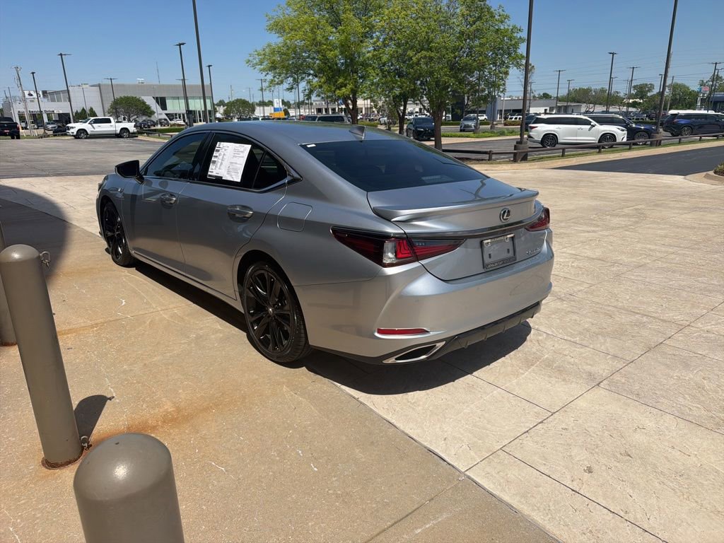 Certified 2023 Lexus ES 350 F Sport w/ Accessory Package (Z2) FWD image 4
