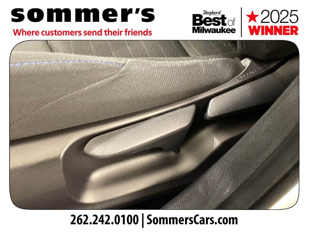 Used 2022 Toyota Corolla SE image 10