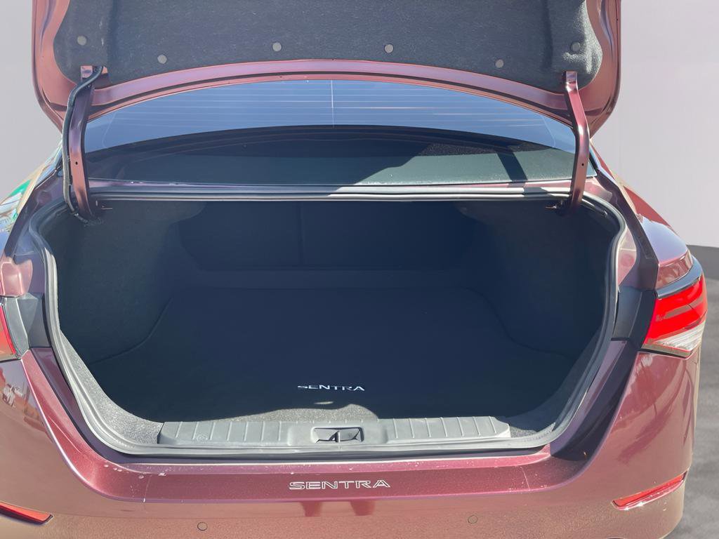 Used 2025 Nissan Sentra SV FWD image 27