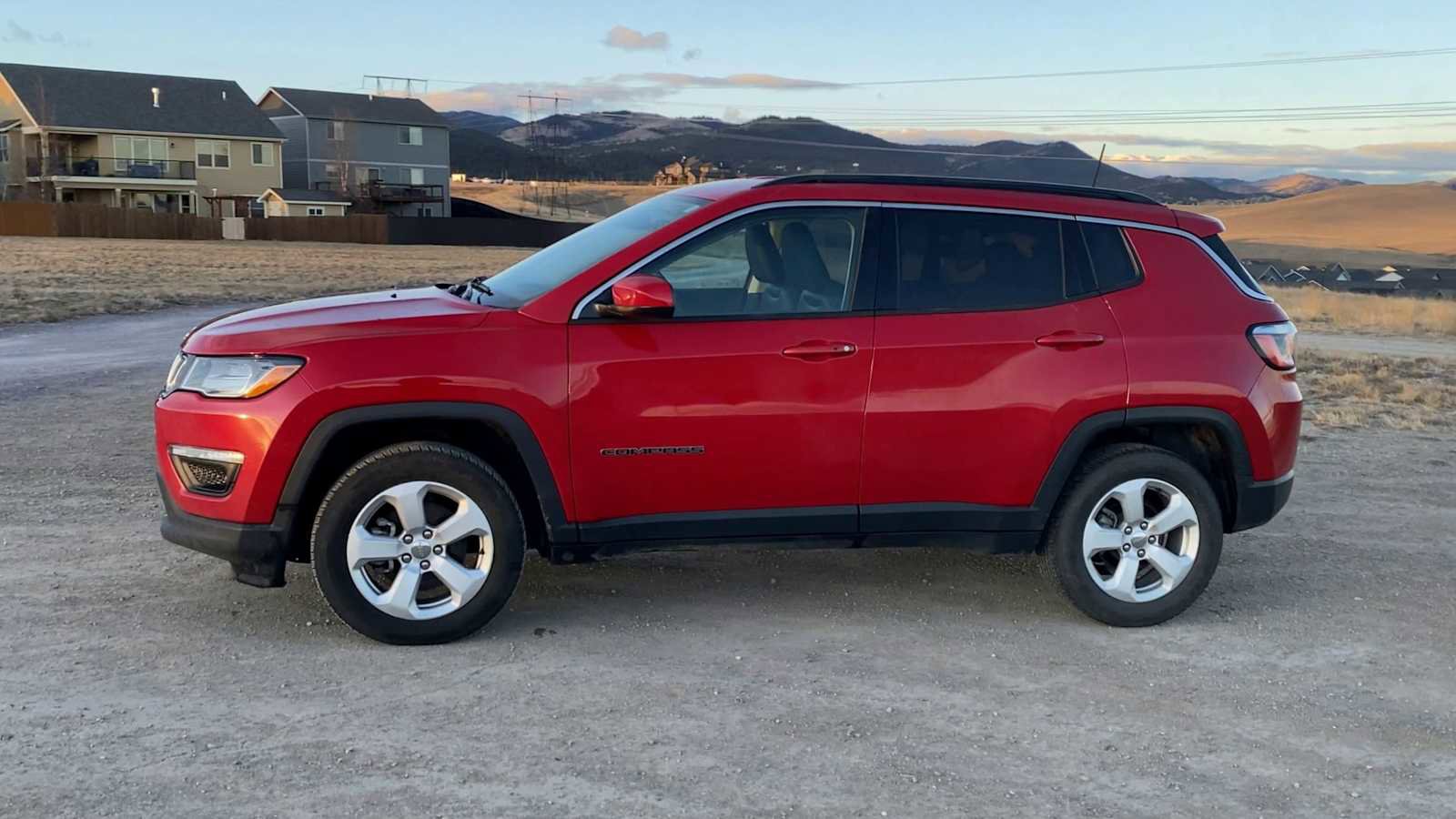 Certified 2020 Jeep Compass Latitude w/ Cold Weather Group image 5