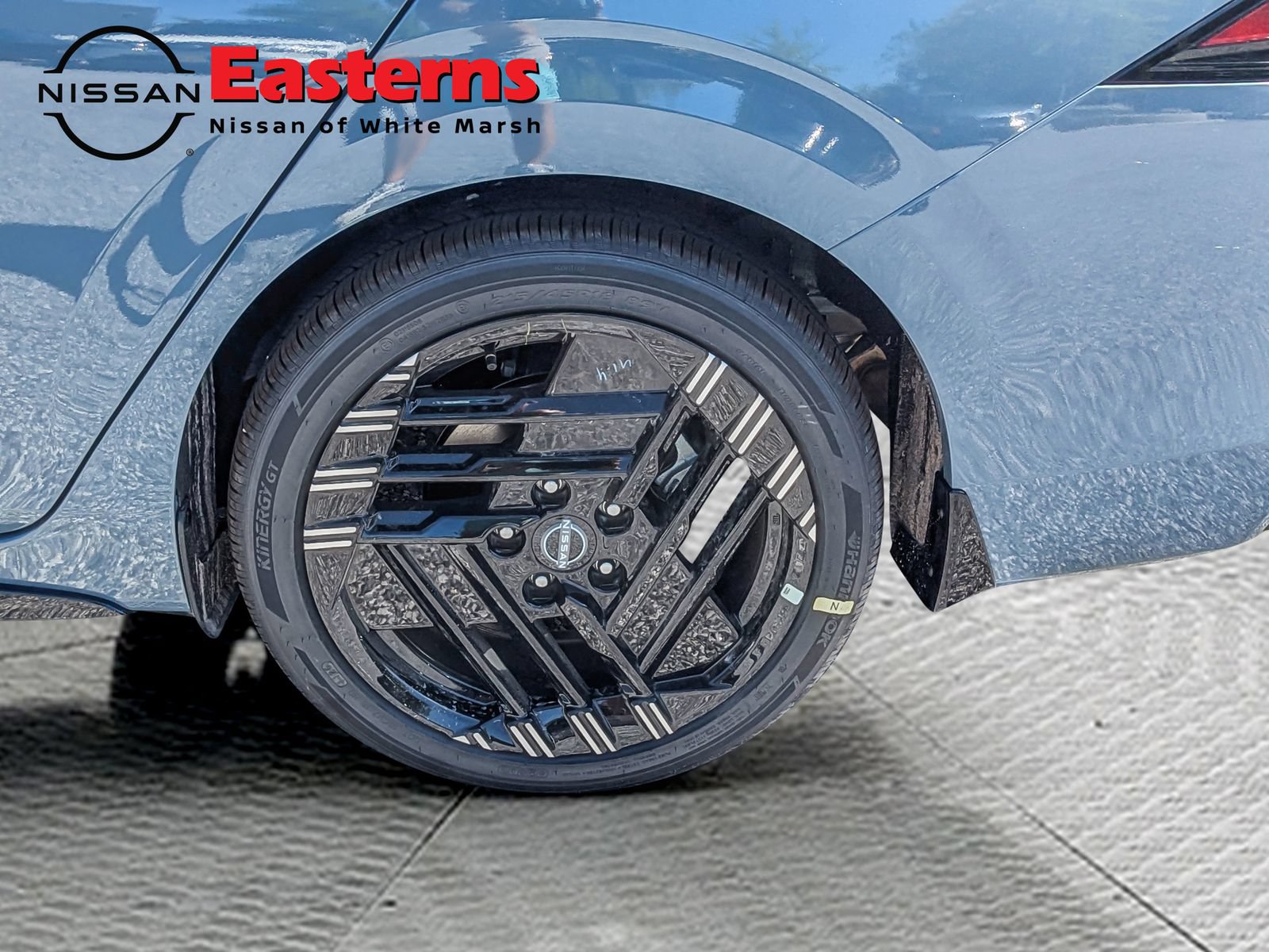 New 2027 Nissan Sentra SR w/ SR Premium Package FWD image 27