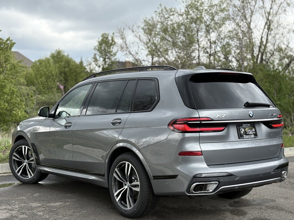 Used 2026 BMW X7 xDrive40i w/ M Sport Package image 6
