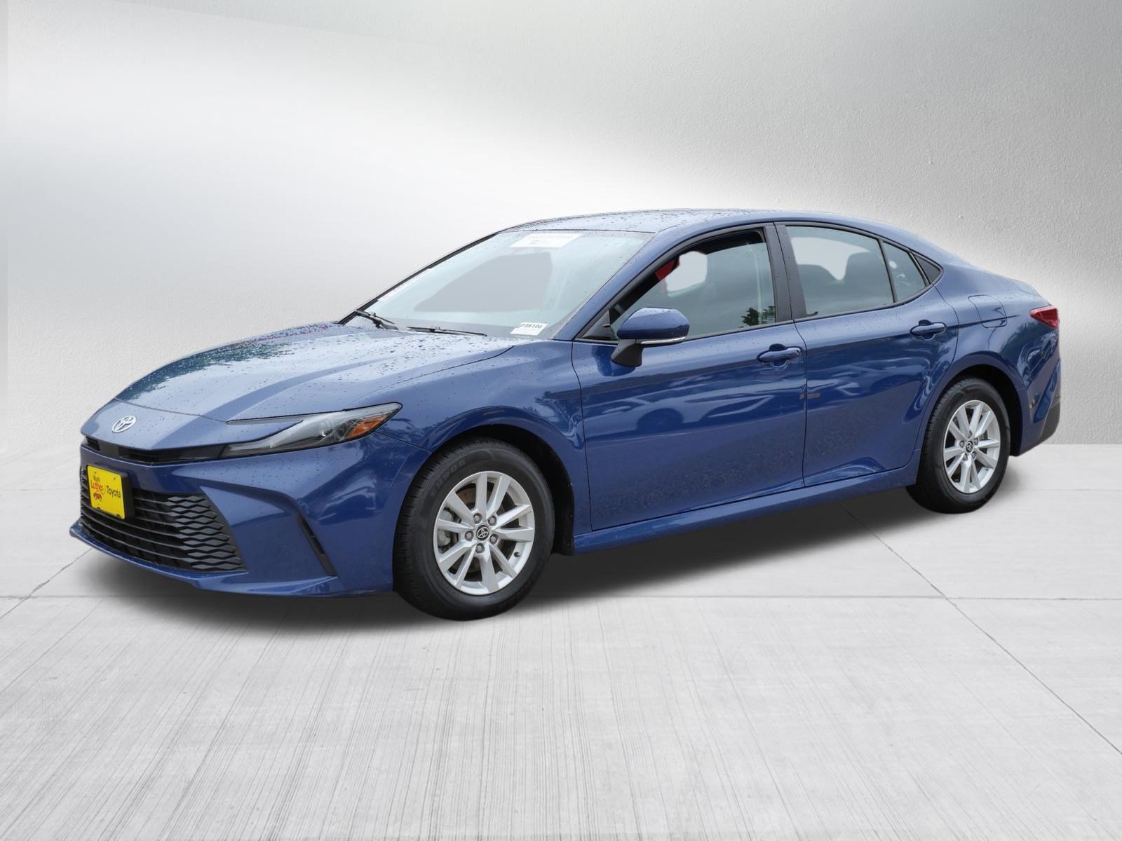 Certified 2025 Toyota Camry LE FWD image 3