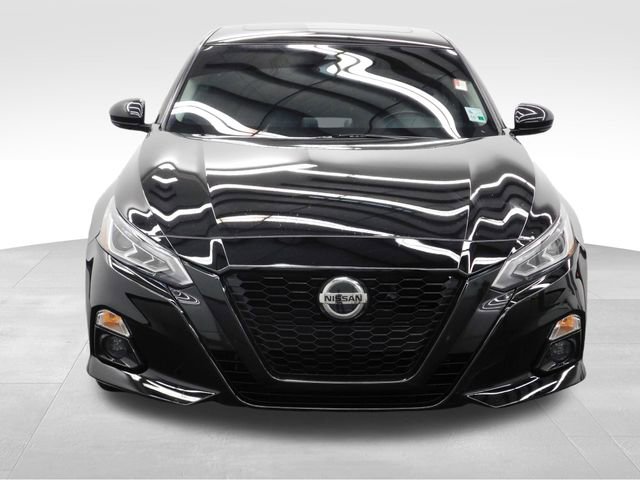 Used 2022 Nissan Altima 2.5 SR w/ Midnight Edition Package image 3