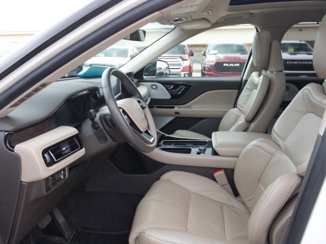 Used 2022 Lincoln Aviator Reserve w/ Equipment Group 201A image 15