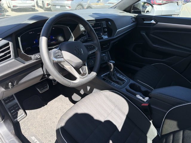 Certified 2024 Volkswagen Jetta Sport FWD image 15