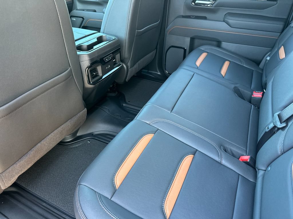 New 2026 GMC Sierra 2500 AT4 w/ AT4 Premium Plus Package AWD/4WD image 12