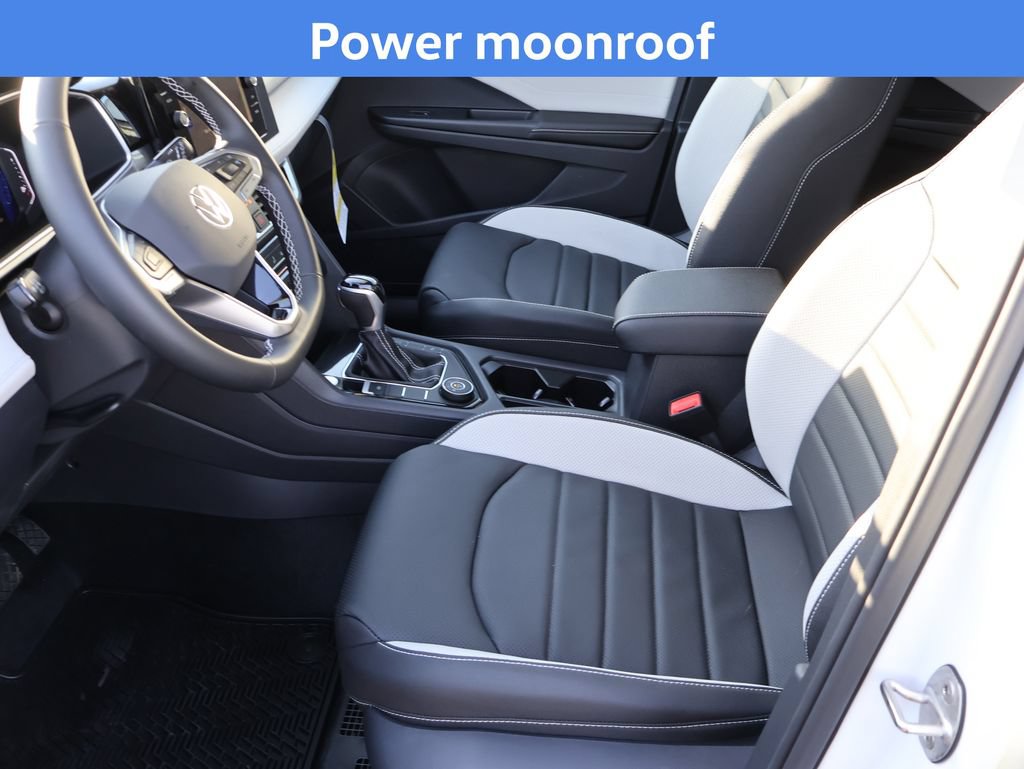 New 2026 Volkswagen Taos SEL AWD/4WD image 8