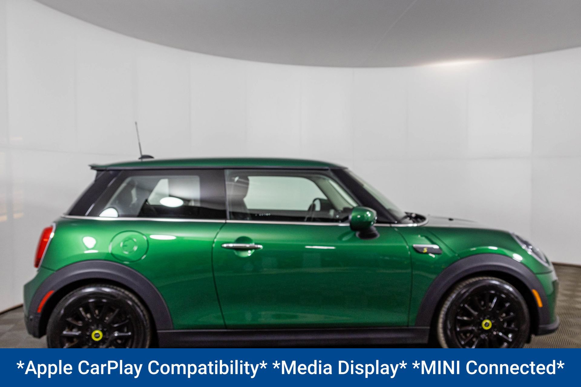 Used 2023 MINI Cooper SE image 15