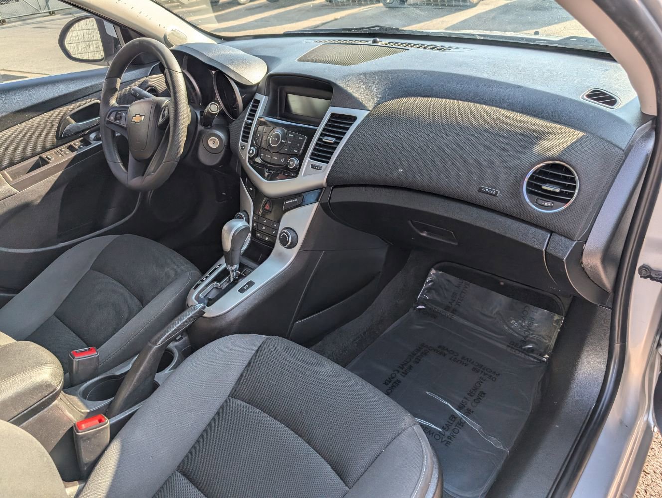 Used 2016 Chevrolet Cruze LT image 13