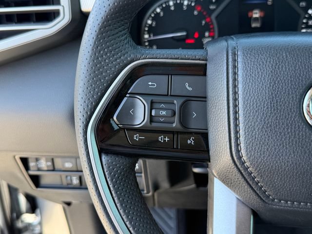 Used 2023 Toyota Tundra Limited w/ Power Package AWD/4WD image 16