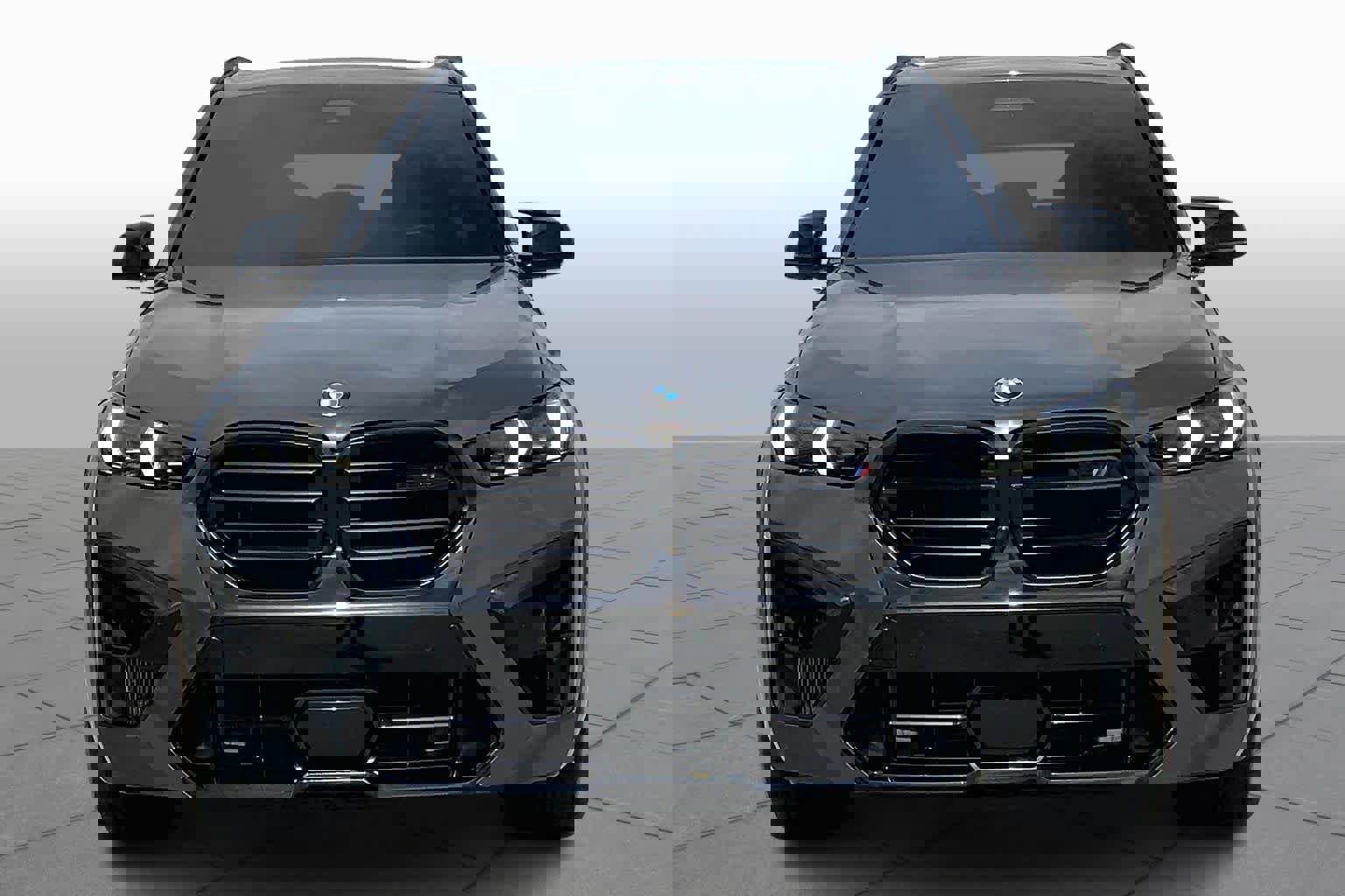 Used 2025 BMW X5 M Competition w/ Executive Package image 3