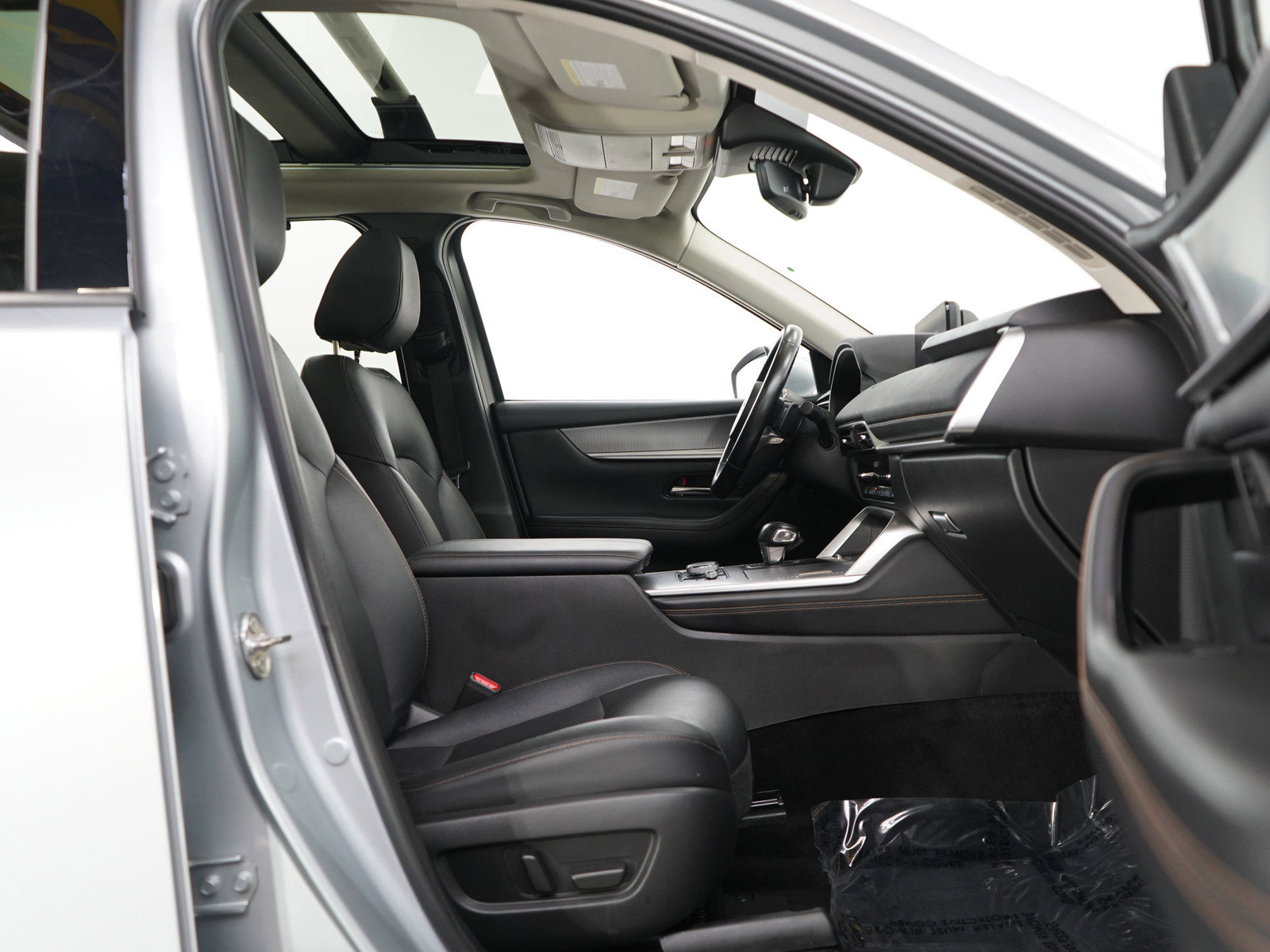 Certified 2024 MAZDA CX-90 Plug-In Hybrid w/ Premium Pkg image 10