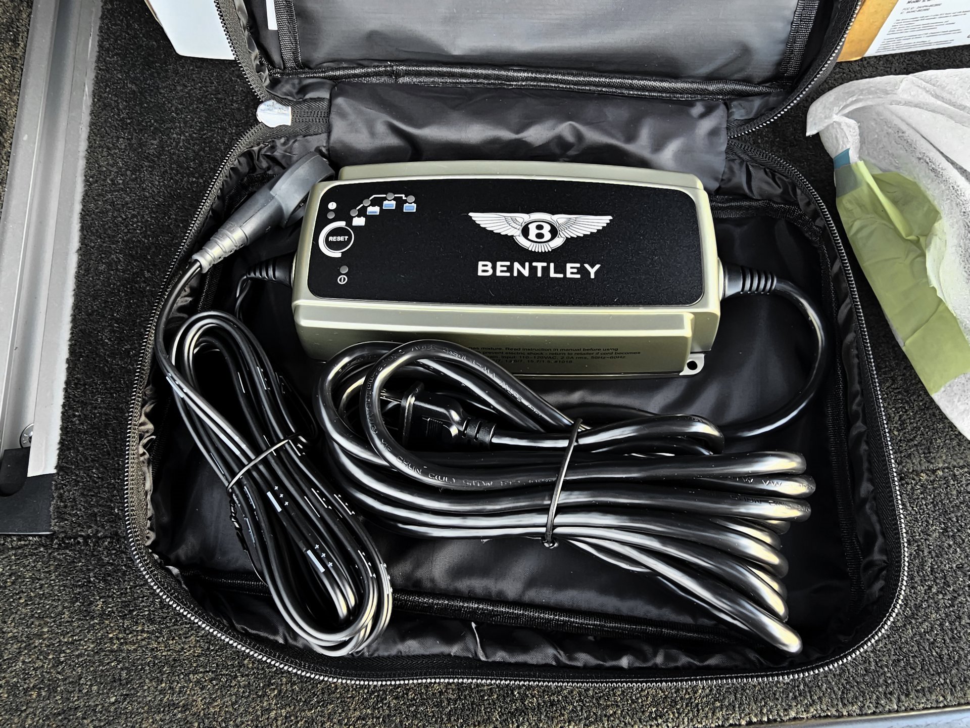 Used 2023 Bentley Bentayga Extended Wheelbase image 82