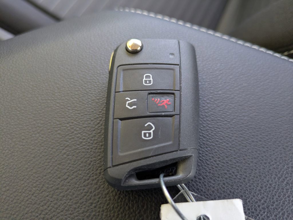 New 2026 Volkswagen Jetta S image 25