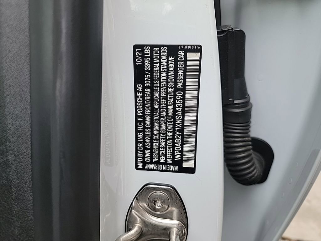 Used 2022 Porsche Taycan 4S image 14