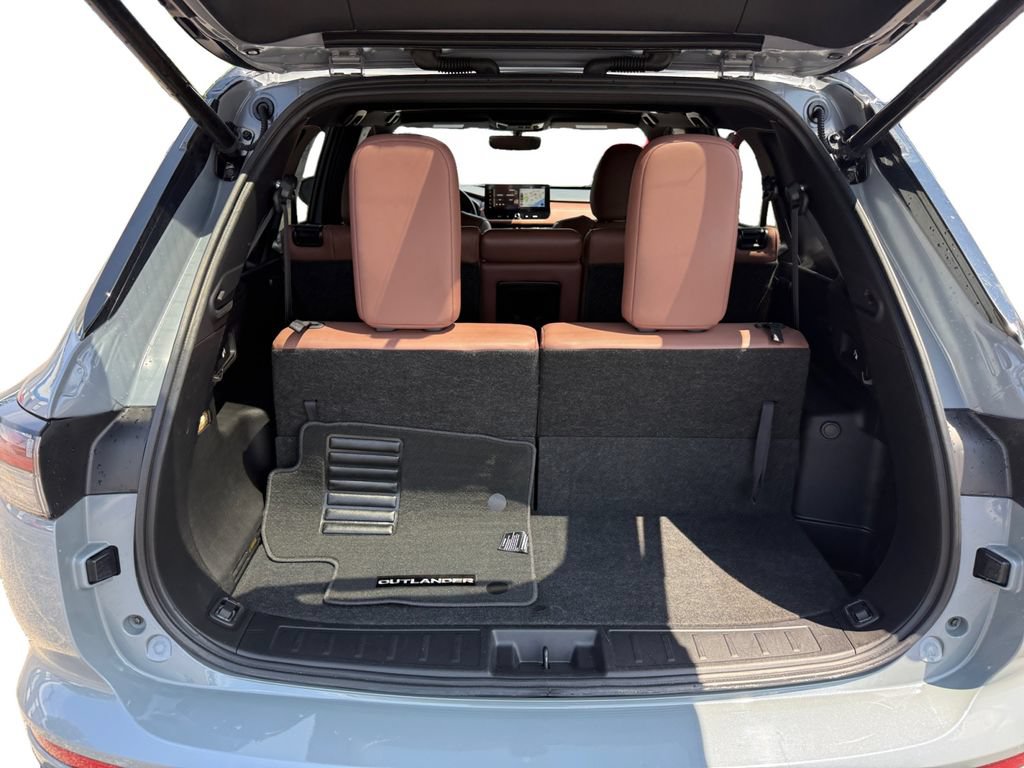 Used 2025 Mitsubishi Outlander SEL FWD image 43