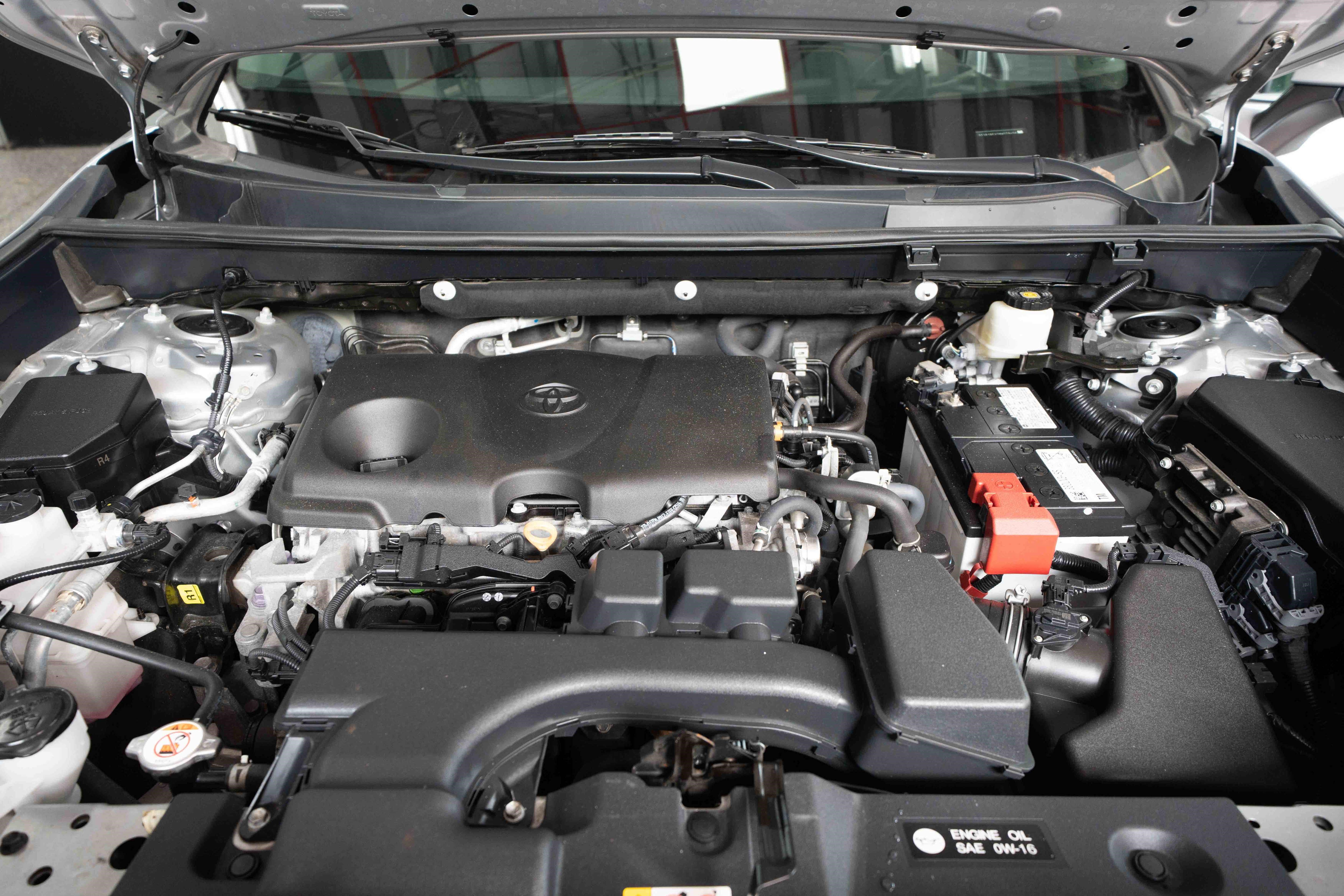 Used 2022 Toyota RAV4 XLE w/ Convenience Package AWD/4WD image 32