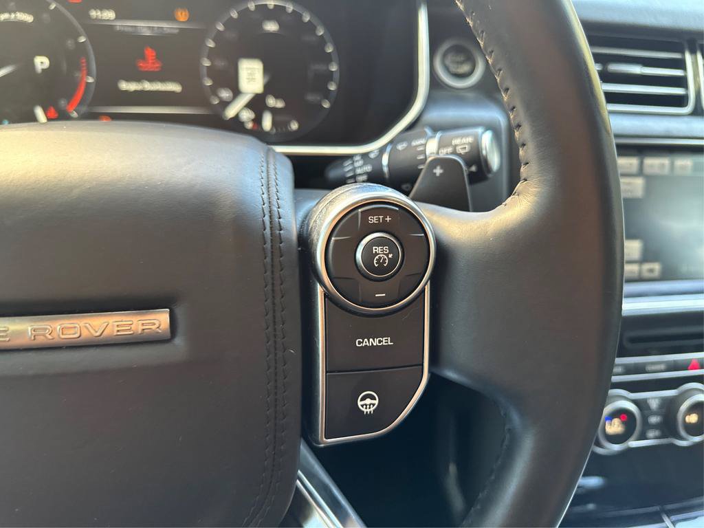 Used 2016 Land Rover Range Rover HSE AWD/4WD image 32