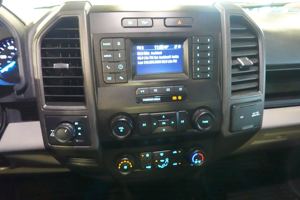 Used 2022 Ford F350 XL w/ Power Equipment Group AWD/4WD image 10