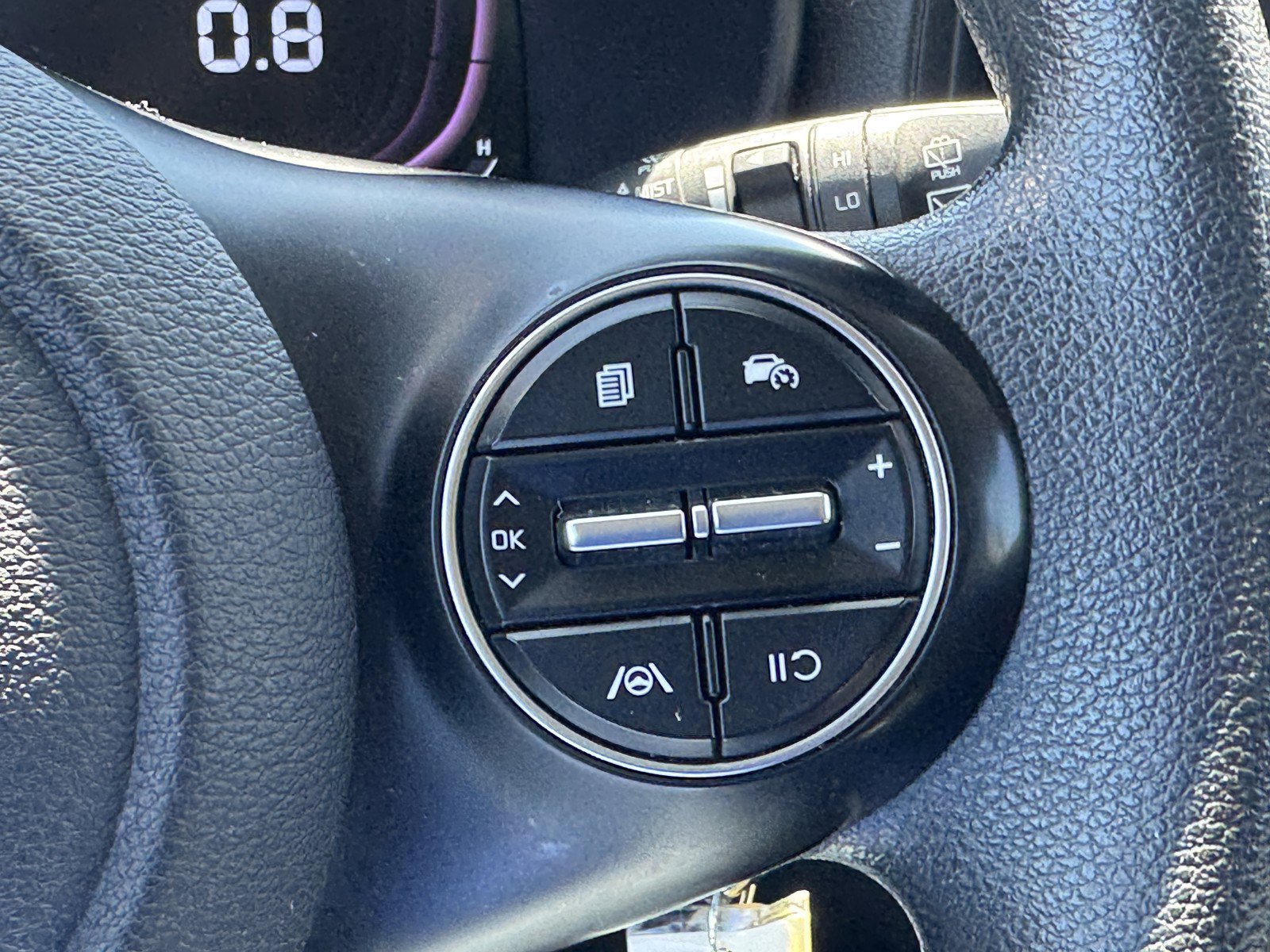 Used 2024 Kia Soul LX w/ Option Group 015 FWD image 19