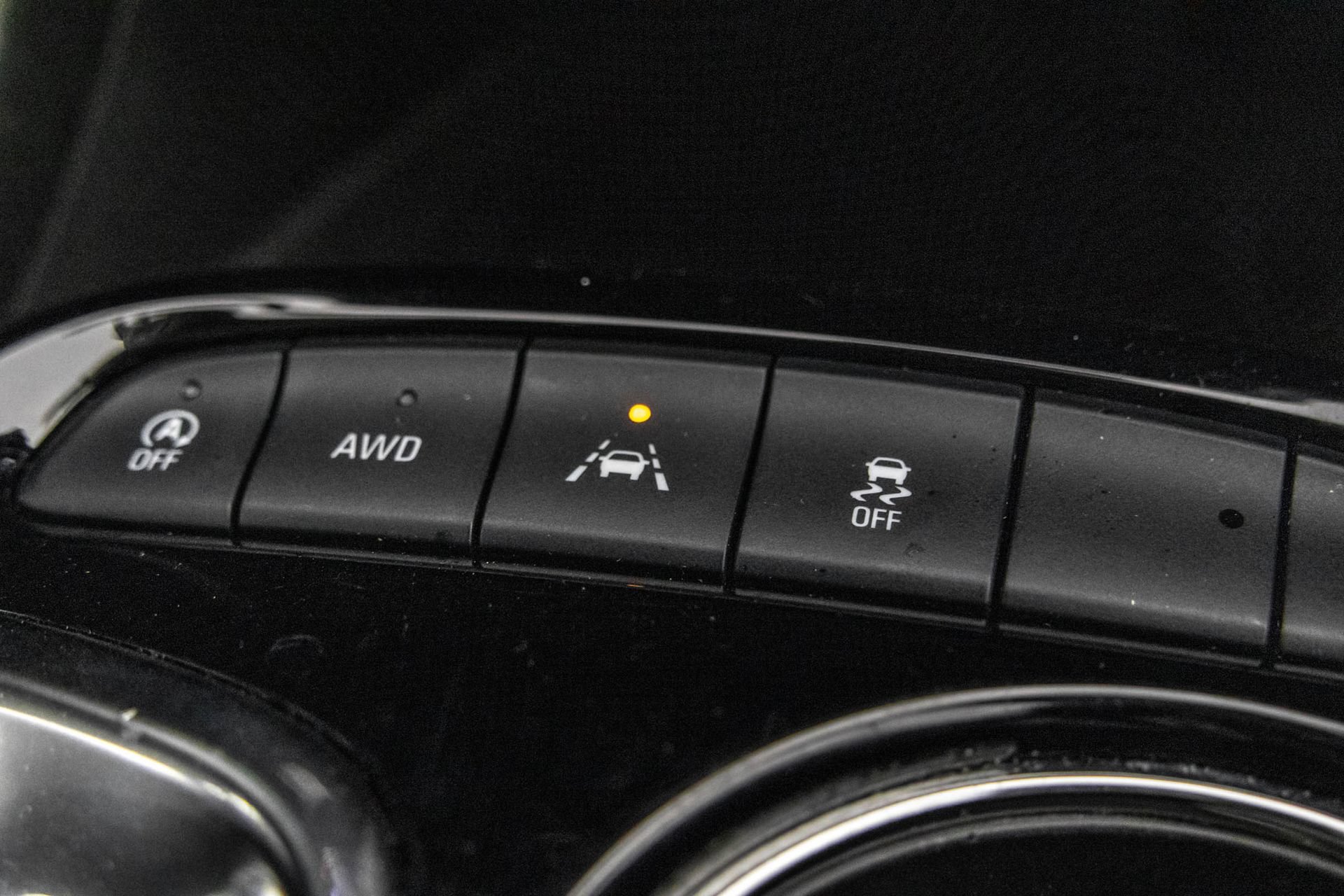 Used 2024 Buick Encore GX Sport Touring AWD/4WD image 31