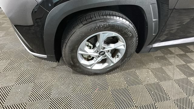 Certified 2024 Hyundai Tucson SEL FWD image 9