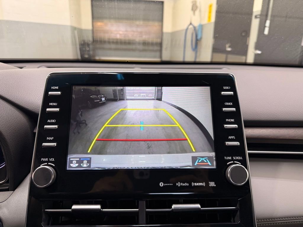 Used 2019 Toyota Avalon Limited w/ All Weather Liner Package FWD image 19