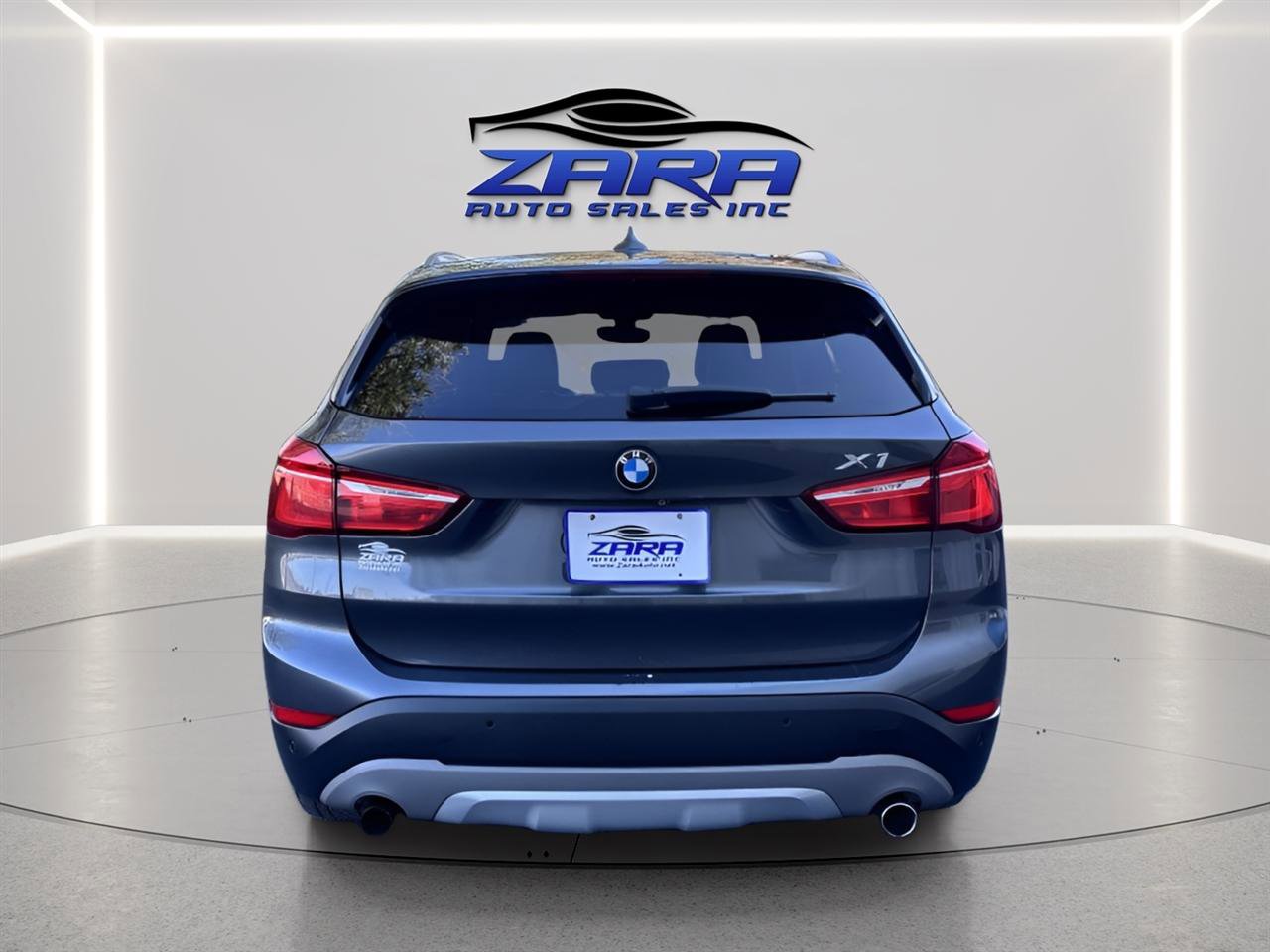 Used 2017 BMW X1 sDrive28i FWD image 5