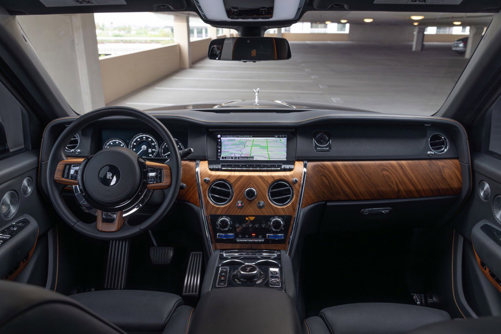 Used 2021 Rolls-Royce Cullinan image 40