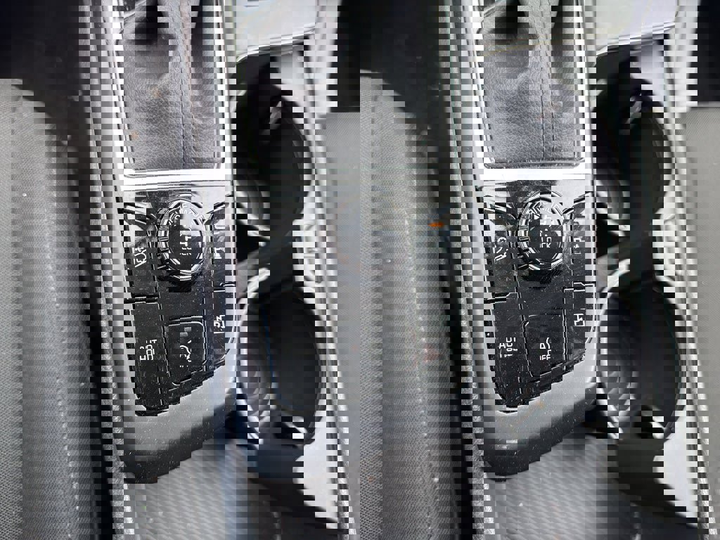 Used 2024 Kia Sportage LX image 15