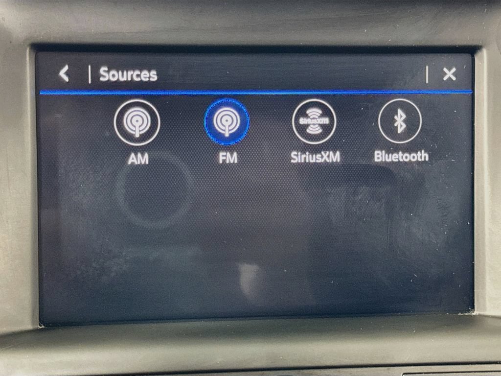 Used 2024 GMC Terrain SLE AWD/4WD image 27