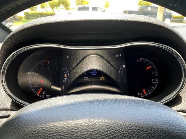 Used 2020 Jeep Grand Cherokee Laredo w/ Laredo X Package RWD image 22