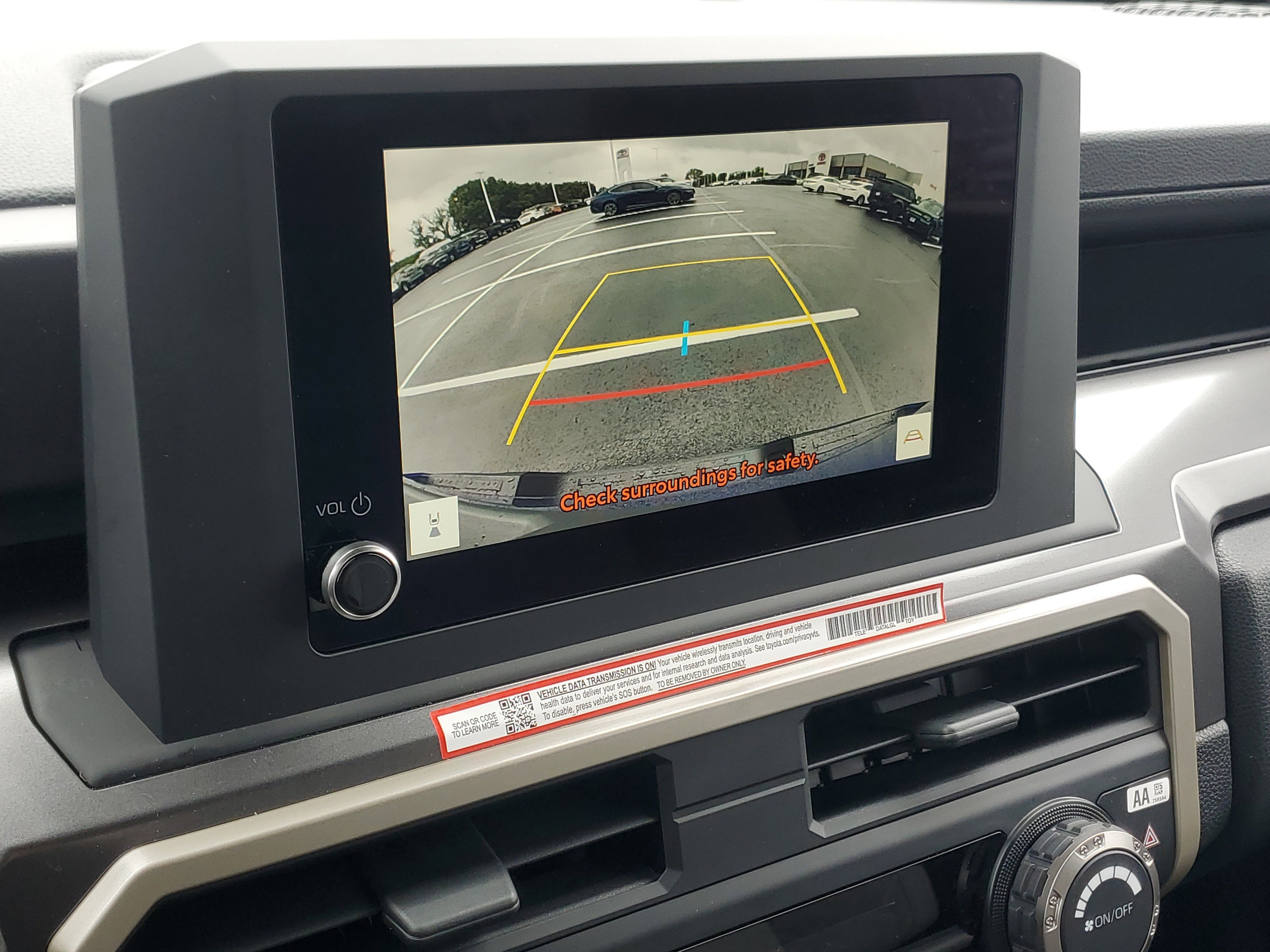 Used 2025 Toyota Tacoma SR5 image 27