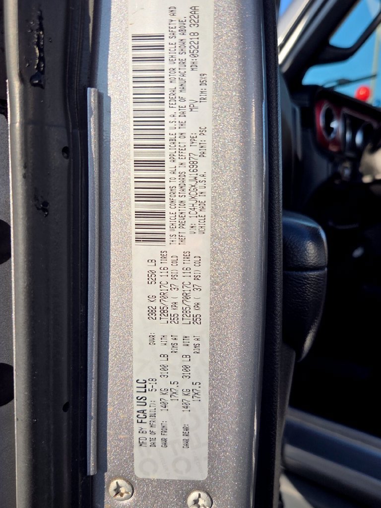 Used 2018 Jeep Wrangler Rubicon AWD/4WD image 16