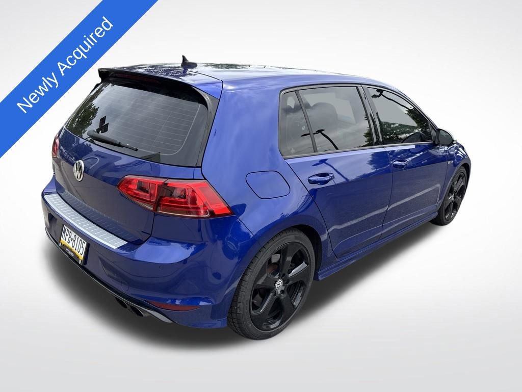 Used 2017 Volkswagen Golf R 4-Door AWD/4WD image 3