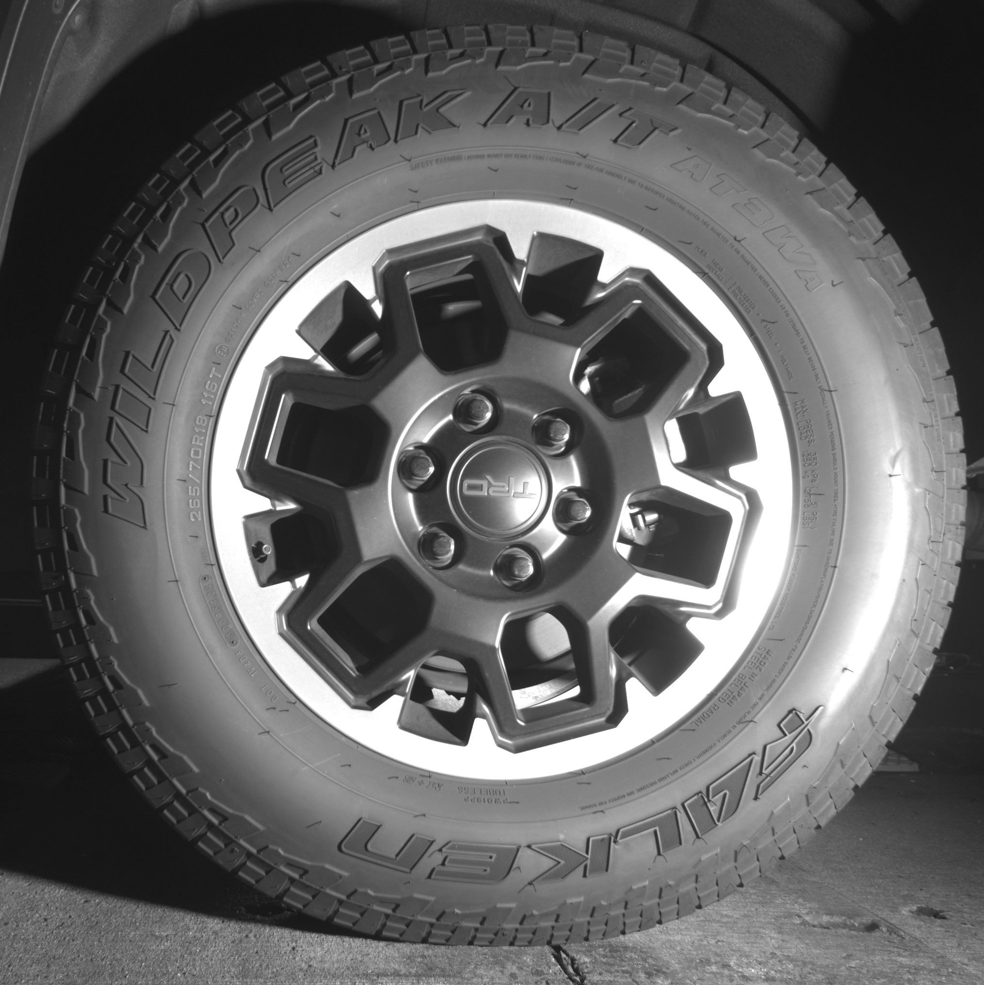 Used 2025 Toyota 4Runner TRD Off-Road AWD/4WD image 14