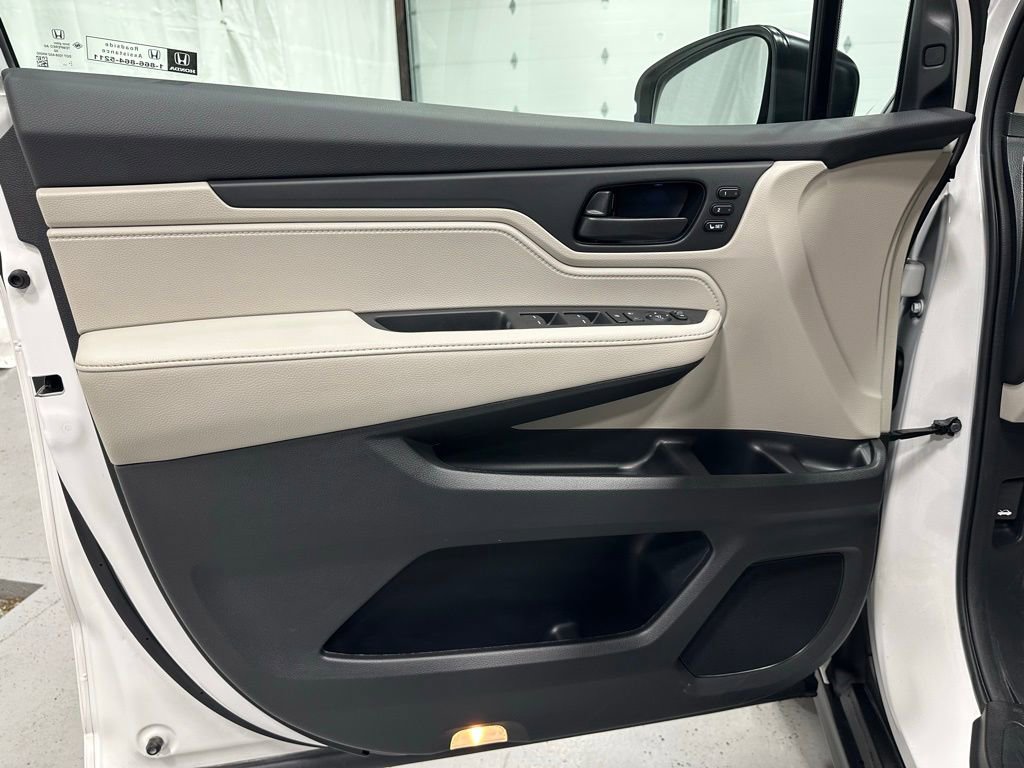 Used 2025 Honda Odyssey EX-L image 8