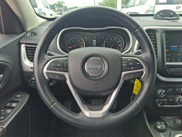 Used 2015 Jeep Cherokee Trailhawk w/ Trailer Tow Group AWD/4WD image 19