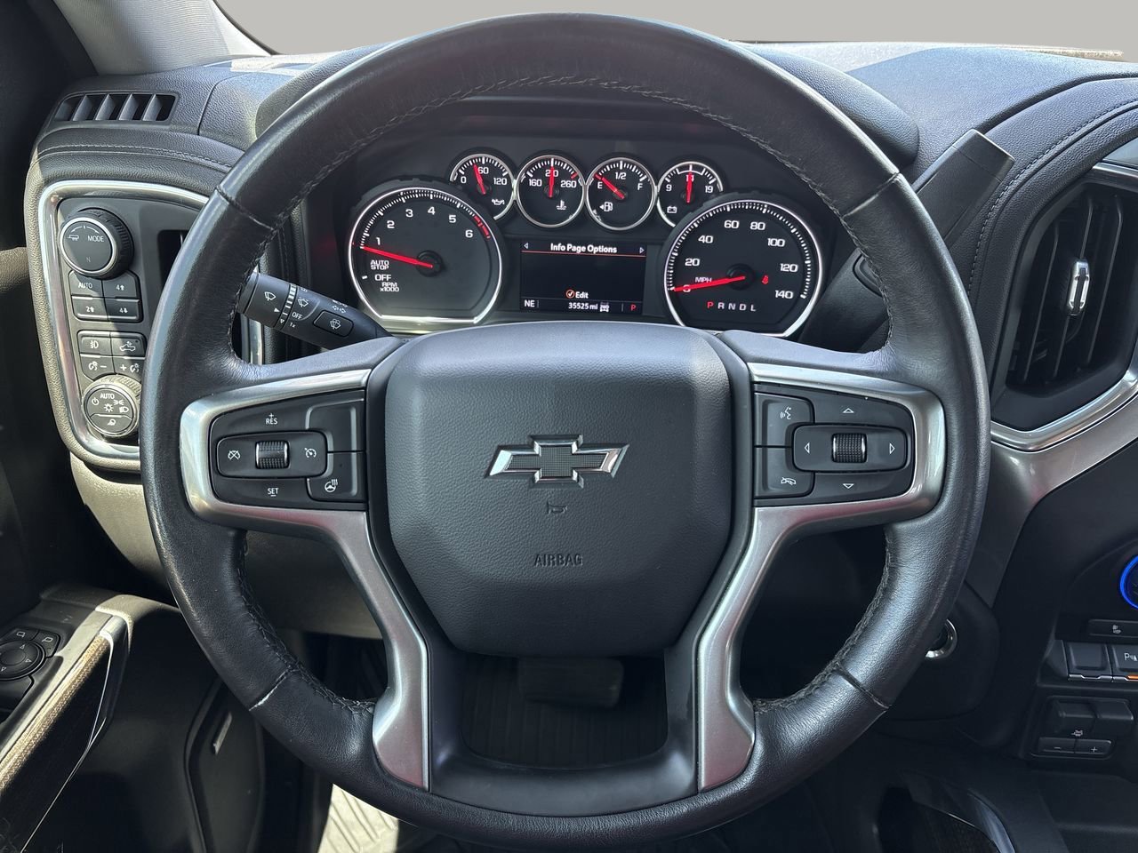Used 2021 Chevrolet Silverado 1500 LT Trail Boss w/ Convenience Package II AWD/4WD image 26