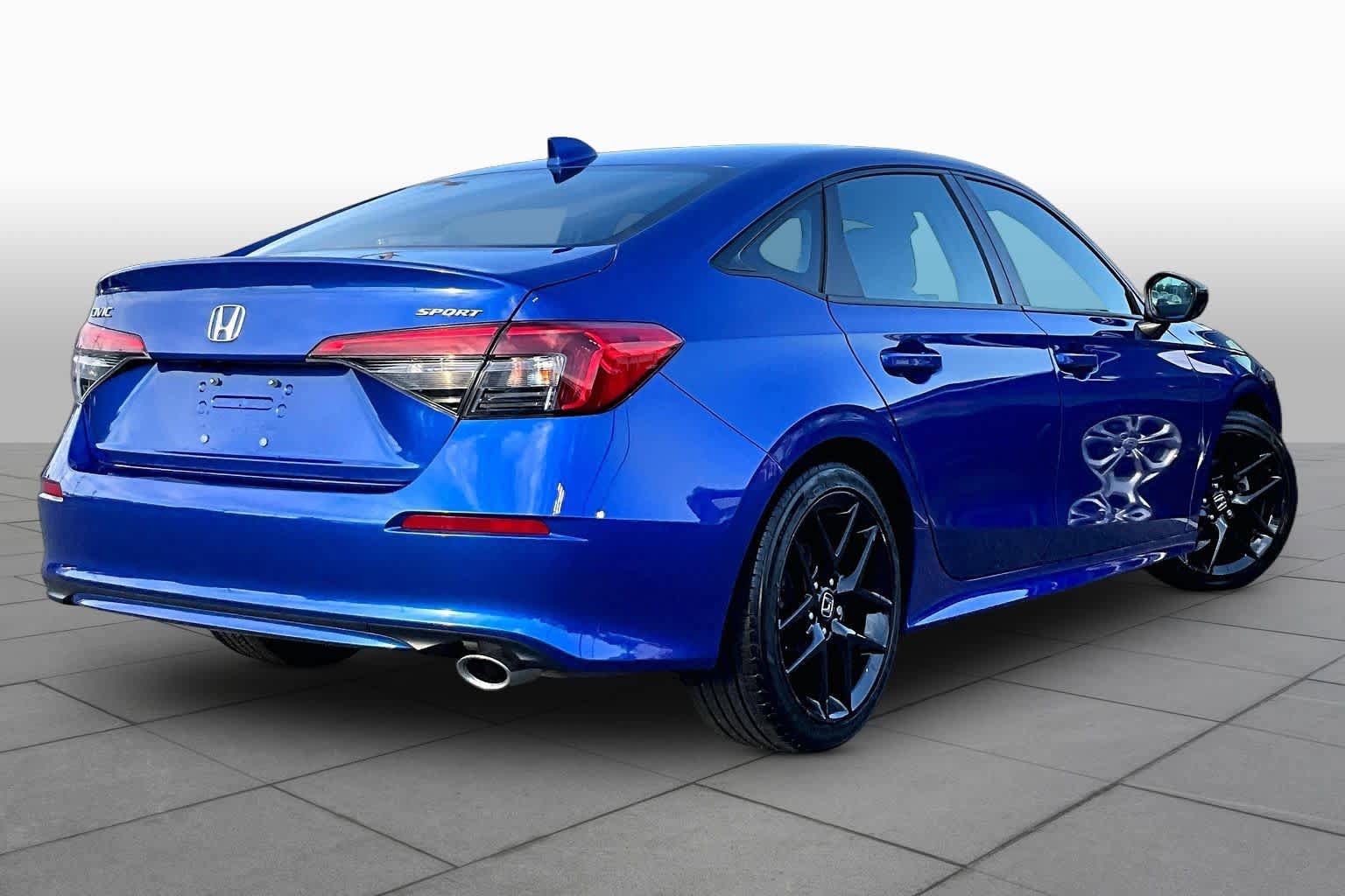 Used 2023 Honda Civic Sport image 13