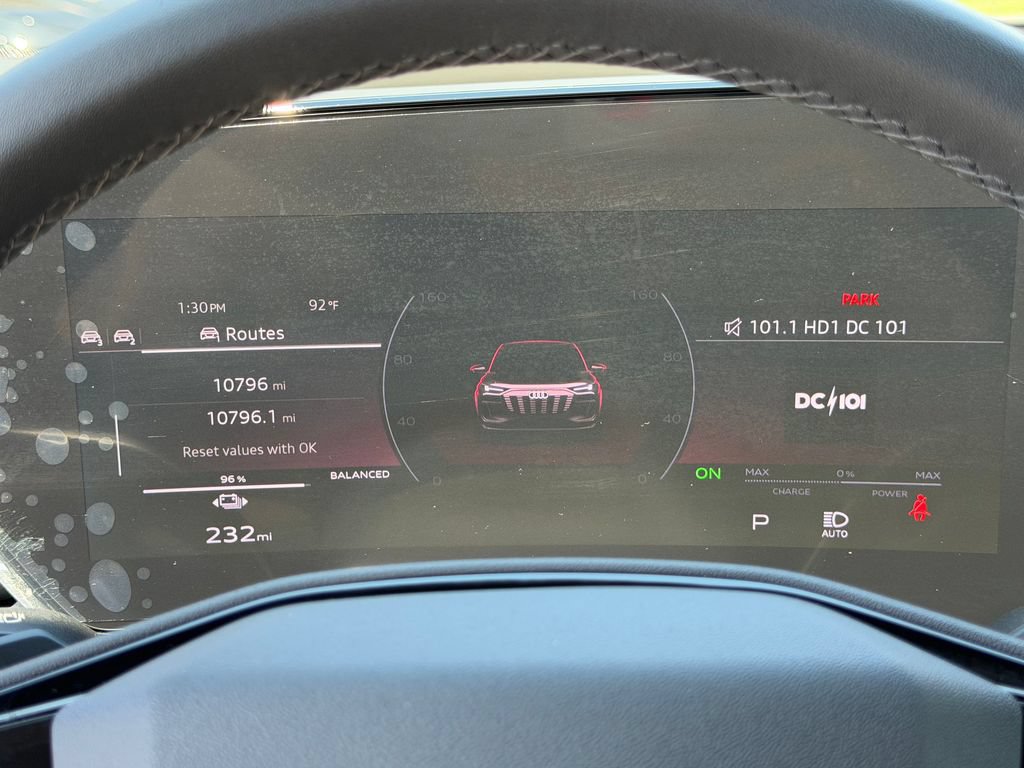 Certified 2025 Audi Q6 e-tron Premium Plus w/ Premium Plus AWD/4WD image 10