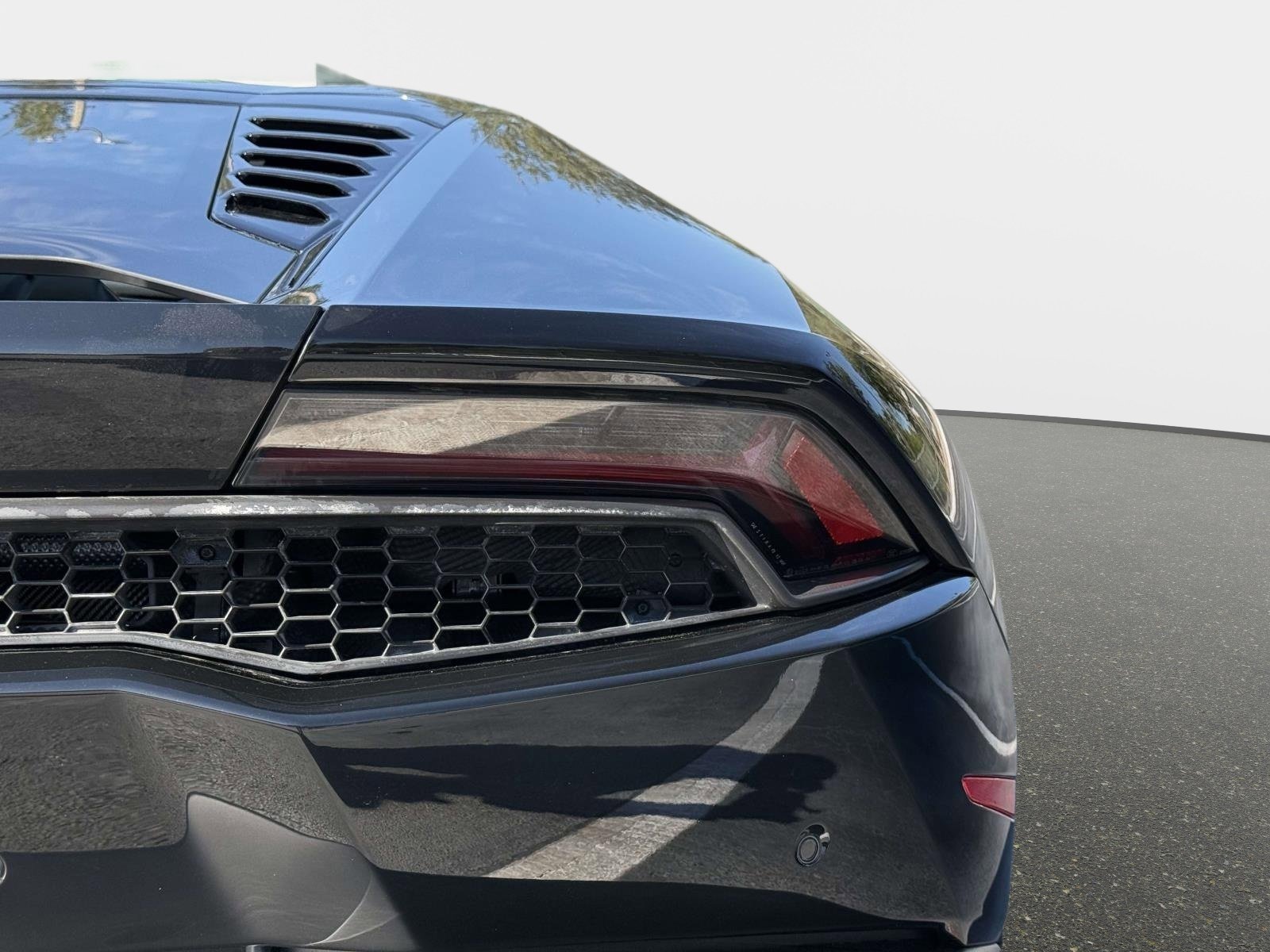 Used 2018 Lamborghini Huracan LP 610-4 AWD/4WD image 20